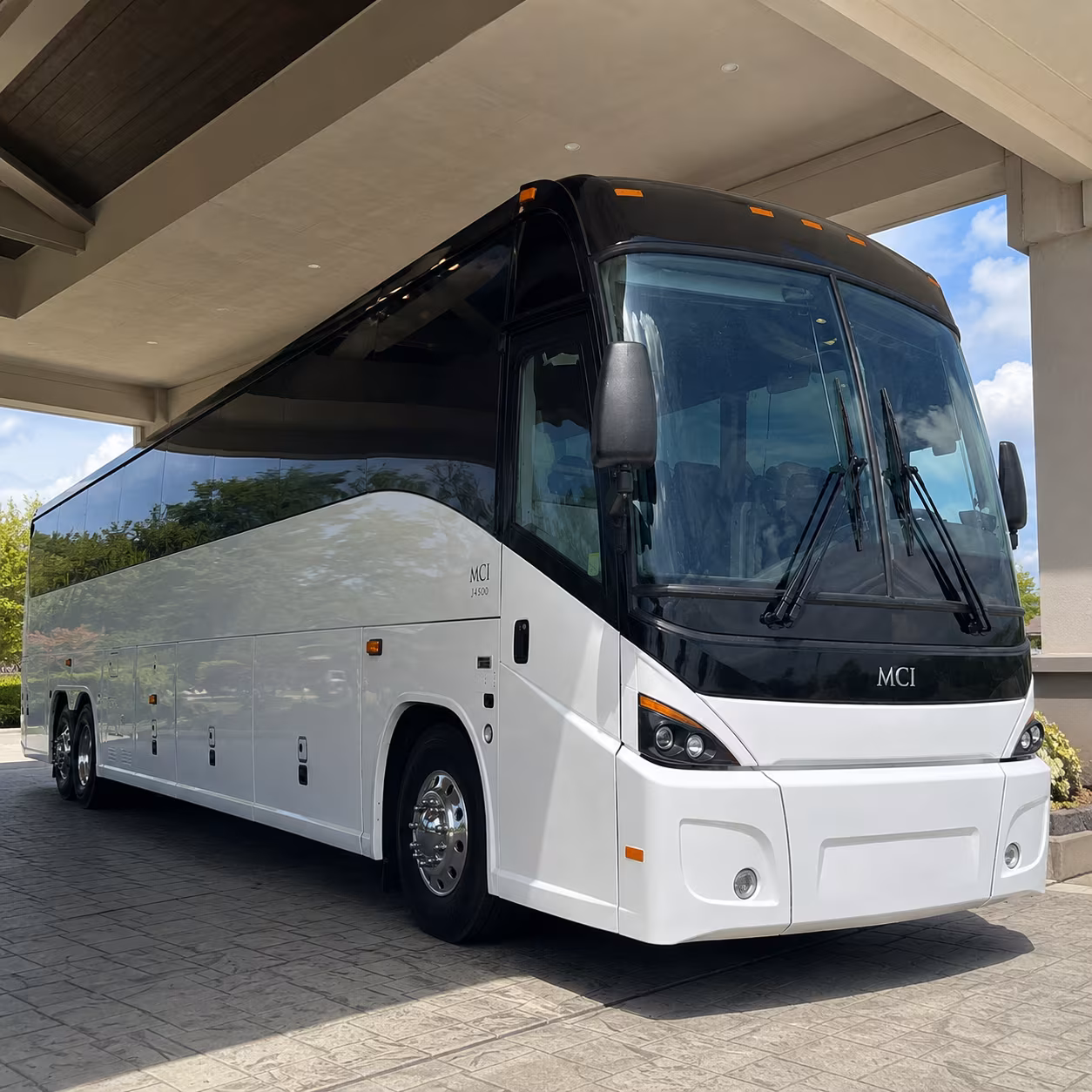 frontrunner connected shuttle service for base and government commuters